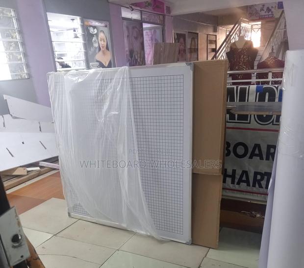 Good Quality School Graphboard 4ft X 4ft - main view