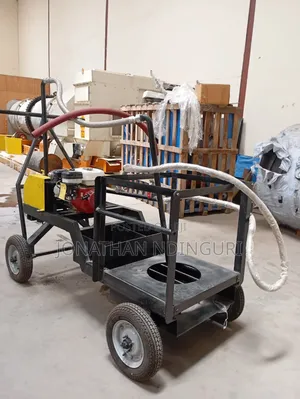 Bitumen Emulsion Sprayer Machine