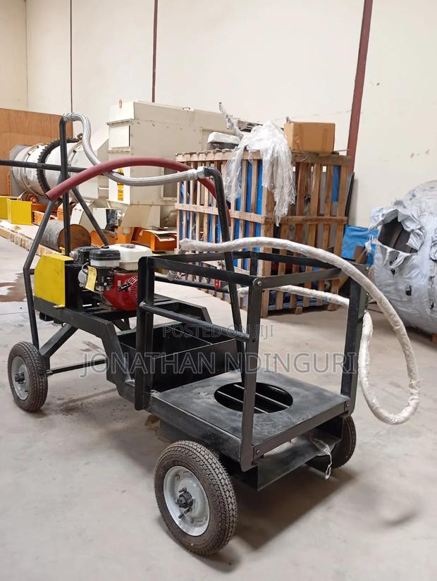 Bitumen Emulsion Sprayer Machine - main view