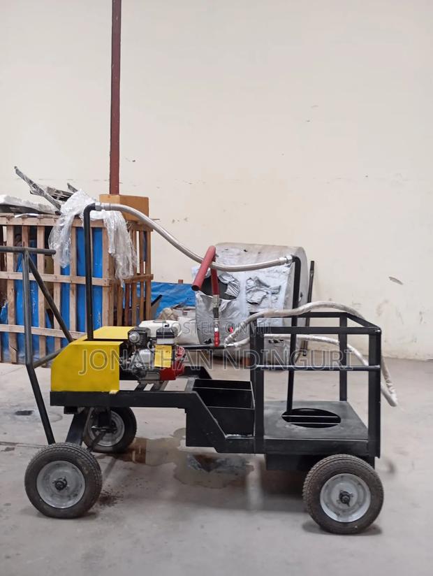 Bitumen Emulsion Sprayer Machine - thumbnail 2