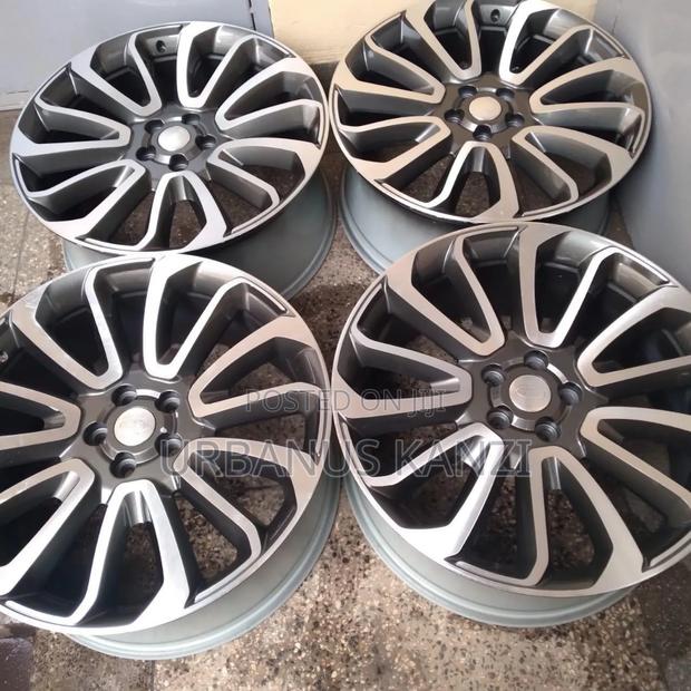 22 Inch Range Rover Original Rims - main view