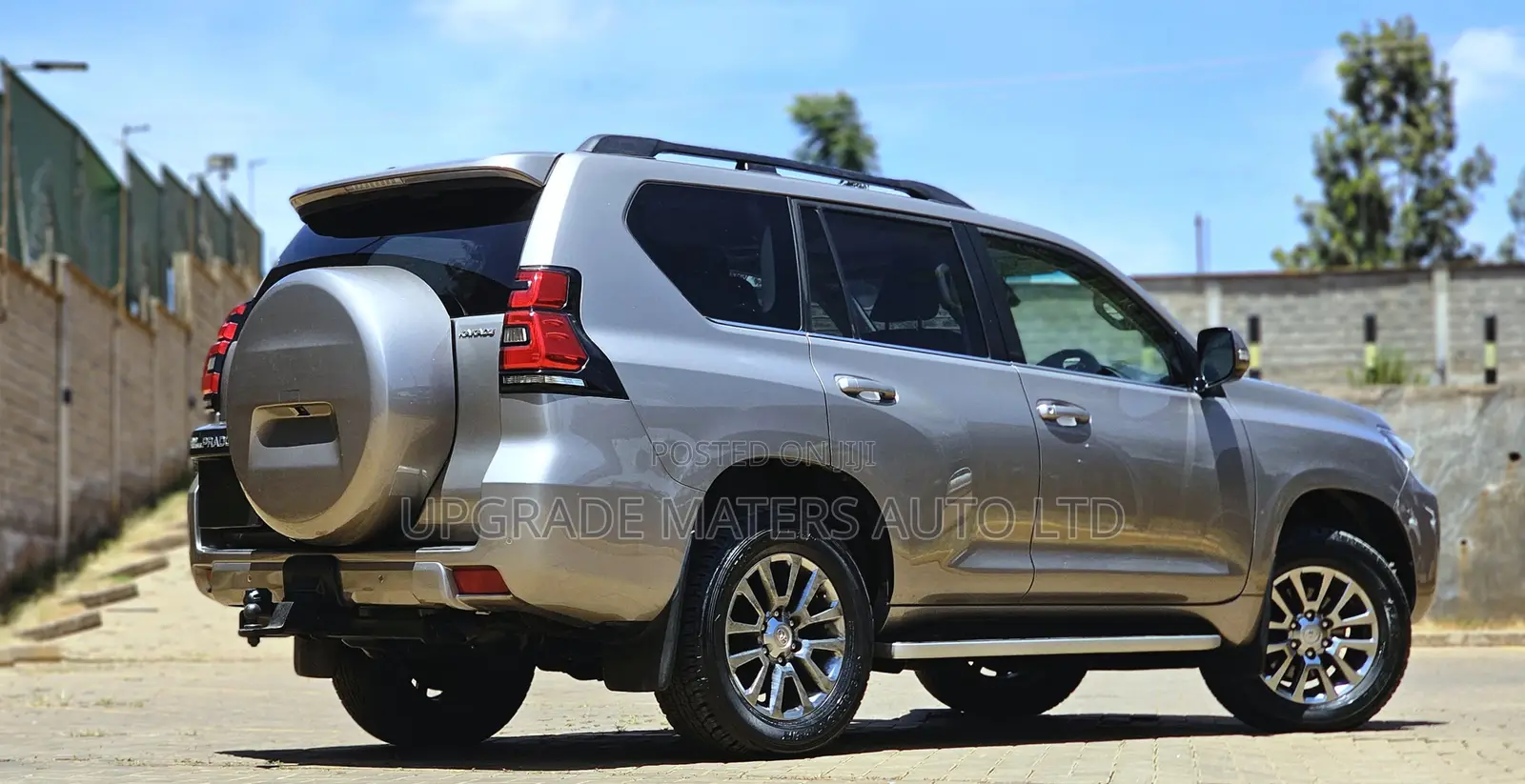 Toyota Land Cruiser Prado 2.8 2019 Silver