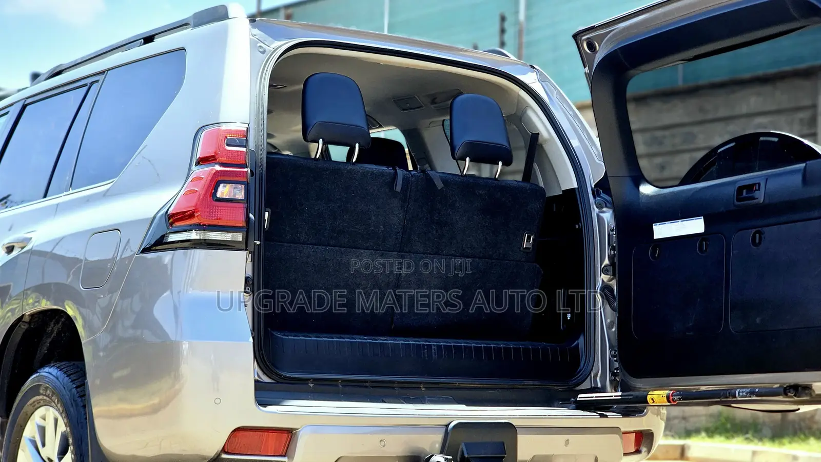 Toyota Land Cruiser Prado 2.8 2019 Silver