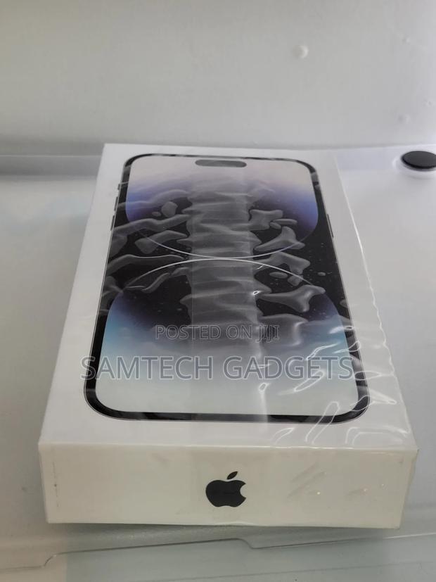 New Apple iPhone 14 Pro Max 256 GB Black - main view
