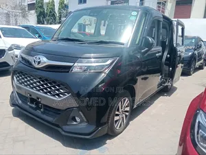 Toyota Tank 2019 Black