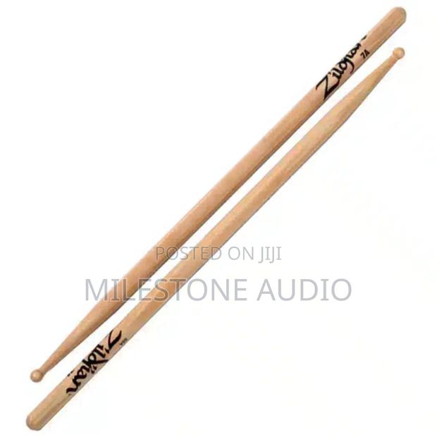 Zildjian 7a Drumsticks - main view