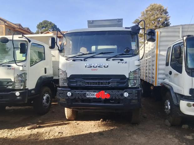 Isuzu FVZ Truck