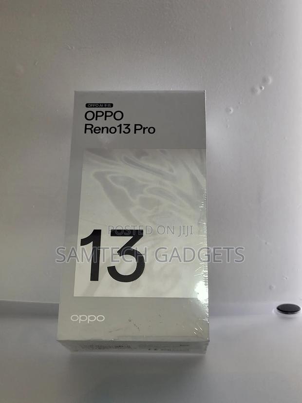 New Oppo Reno13 Pro 16 GB Black - main view