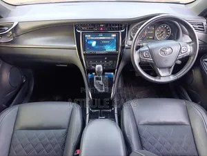 Toyota Harrier 2019 Black