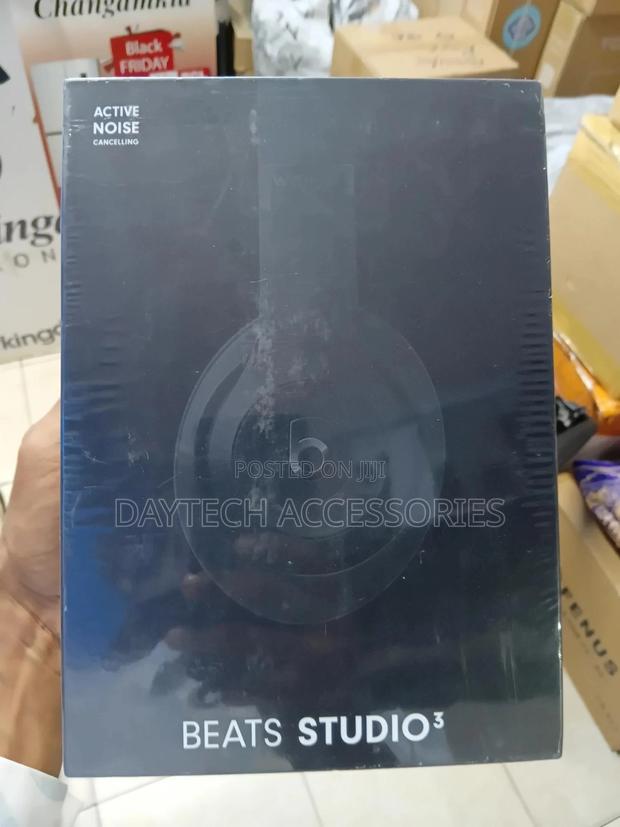 Beats Studio3 Wireless Bluetooth on Ear Headphone With Mic