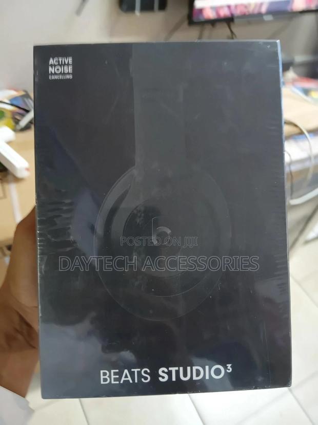 Beats by Dr. Dre Studio3 Wireless Bluetooth Headphones (Matte Black)