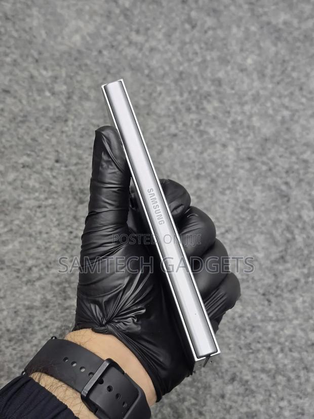 Samsung Galaxy Z Fold6 256 GB Silver - thumbnail 4