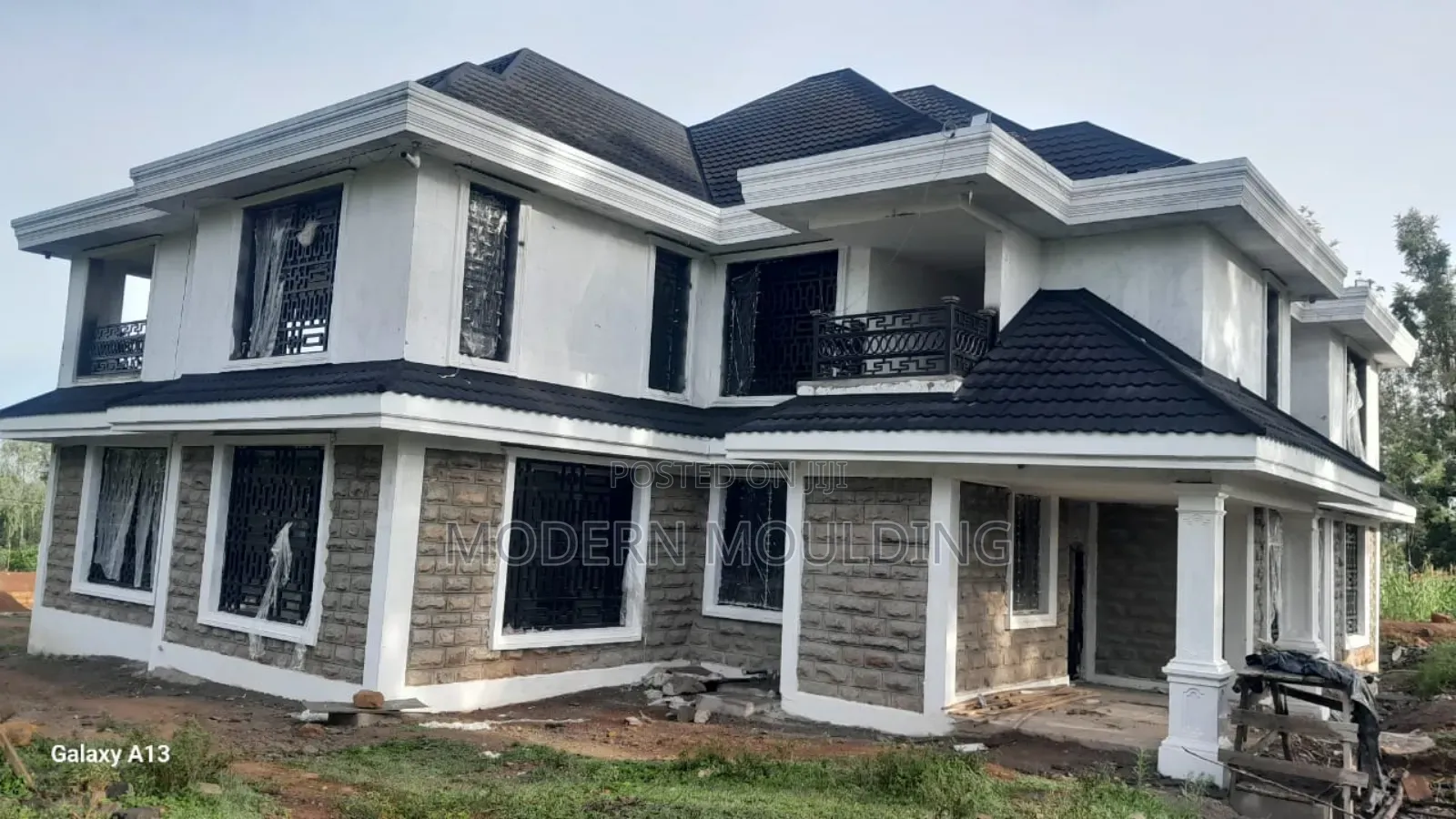 Flat Roof Moulding Design
