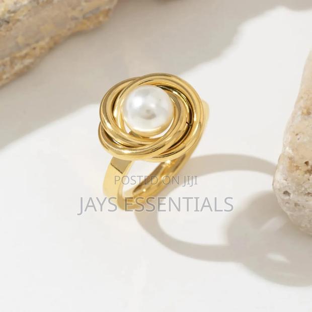 Stainless Steel And Adjustable Rings - thumbnail 3