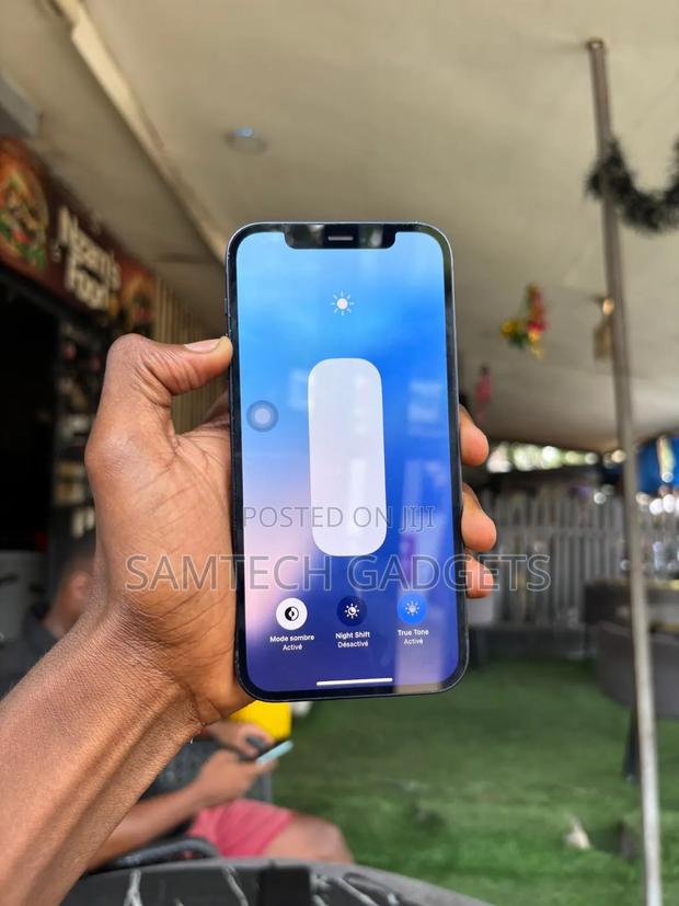 Apple iPhone 12 64 GB Black - thumbnail 2