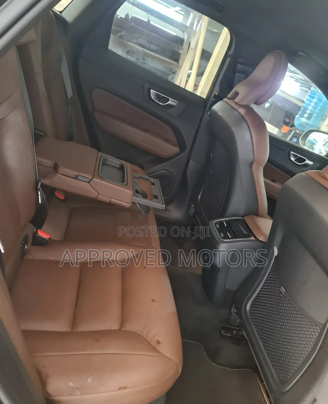 Volvo XC60 2019 Gray