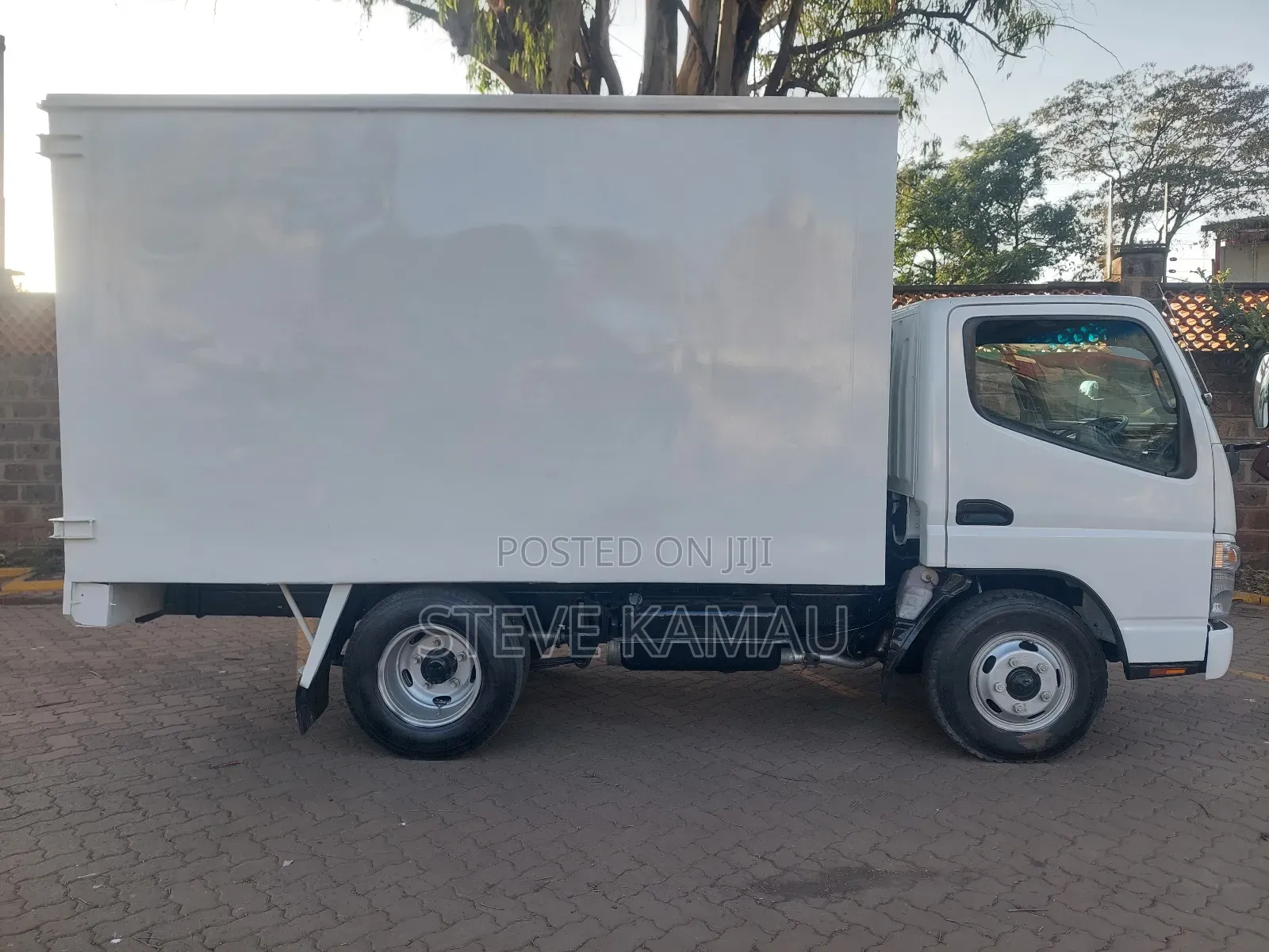 Mitsubishi Canter Fe71