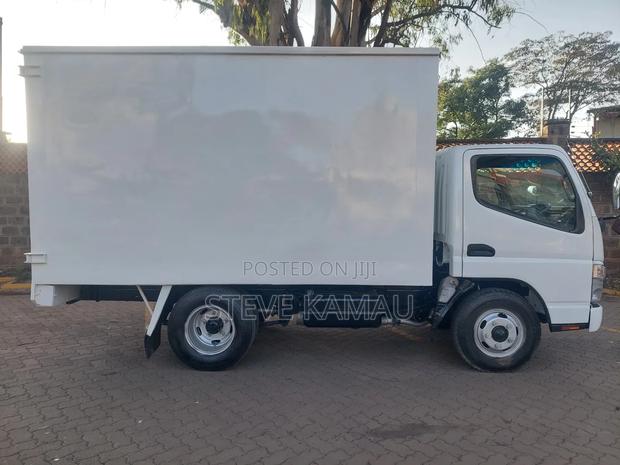 Mitsubishi Canter Fe71 - thumbnail 8