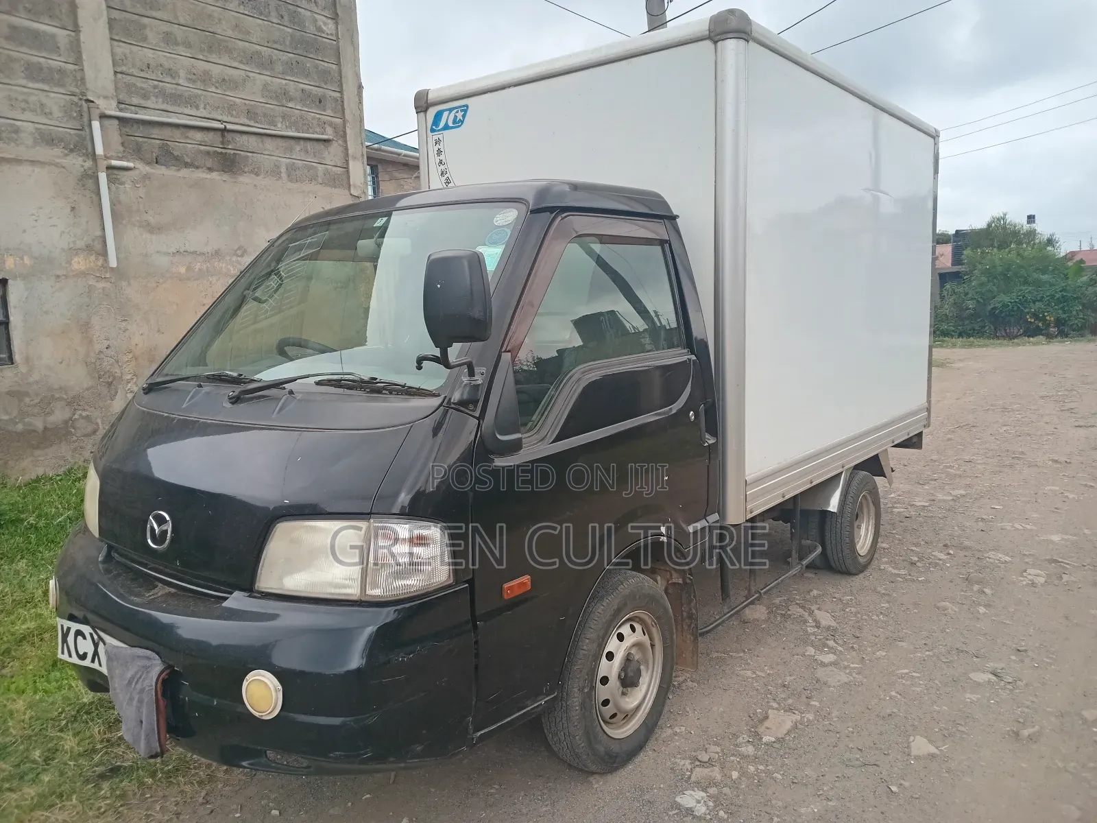 Mazda Bongo Truck