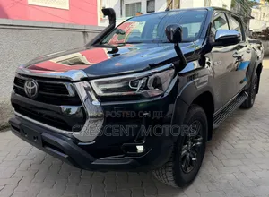 Toyota Hilux 2020 Black
