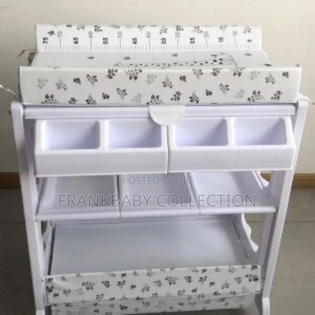 Multi-Storage Diaper Baby Changing Station. - thumbnail 2