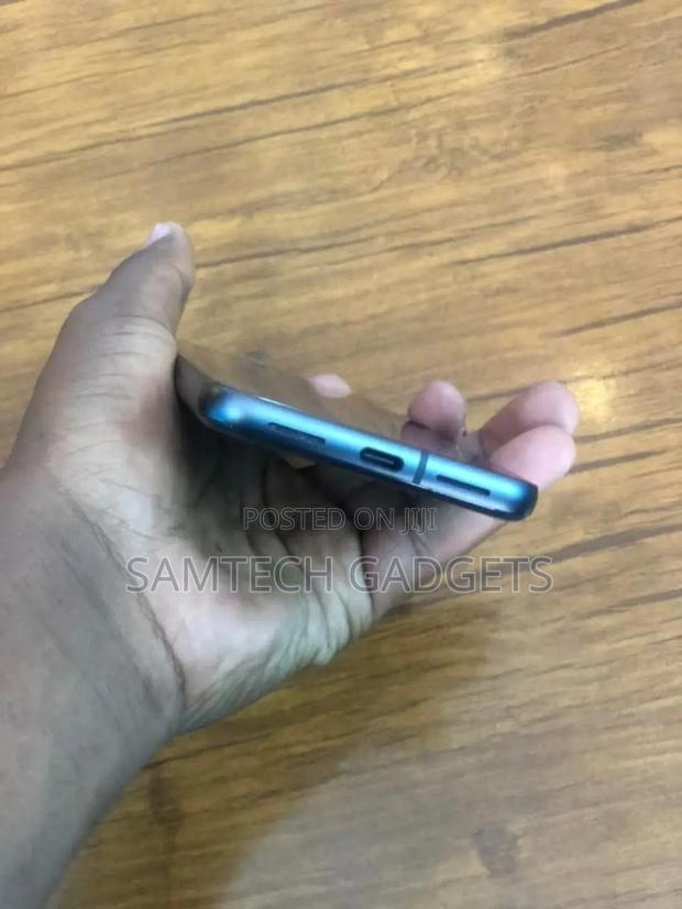 Google Pixel 8 128 GB Black - thumbnail 3