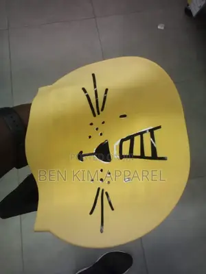 Yellow Elastic Silicone Swimming Cap All Ages Fit.