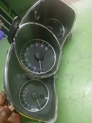 Honda Fit / Jazz Hybrid Speedometer Instrument Cluster – Oem