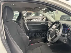 Toyota Axio 1.5 Hybrid 2WD 2018 White