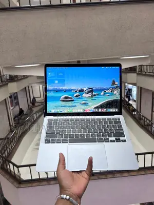 Laptop Apple MacBook Air 8GB Apple M1 SSD 256GB