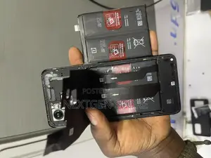 Battery Replacement for iPhones,Samsung and All Phines