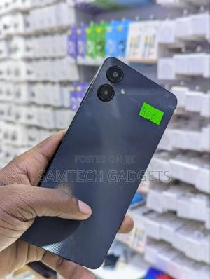 Samsung Galaxy A06 128 GB Blue - thumbnail 2