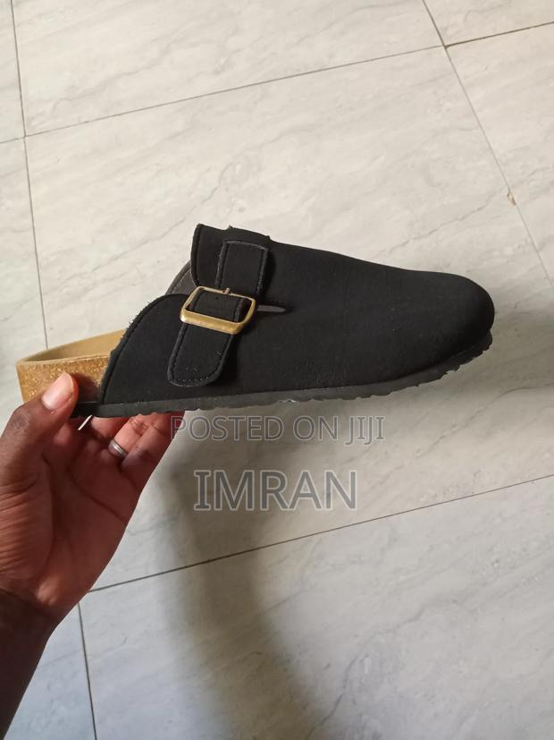 Quality Clogs - main view