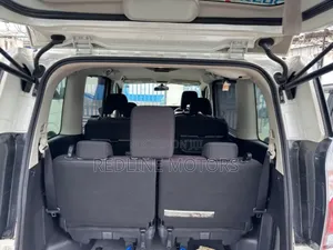 Nissan Serena 2018 White