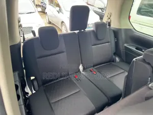 Nissan Serena 2018 White