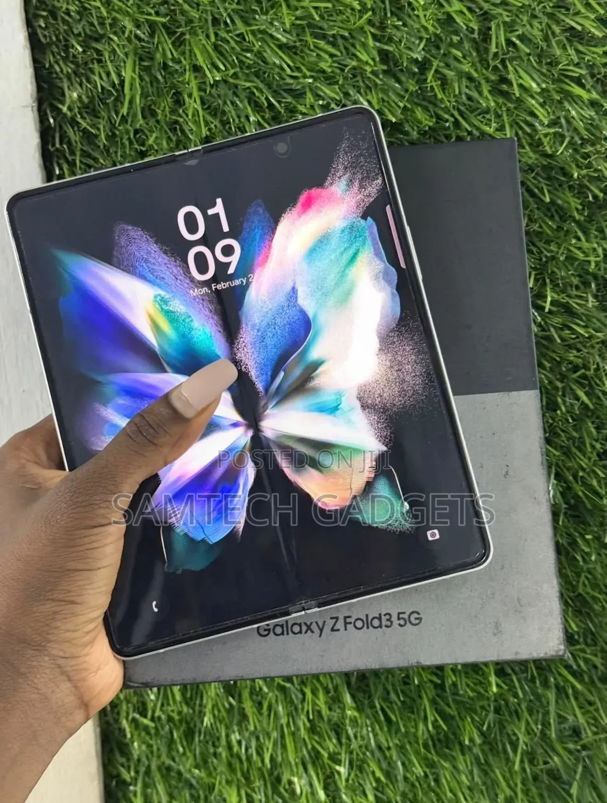Samsung Galaxy Z Fold 3 256 GB White