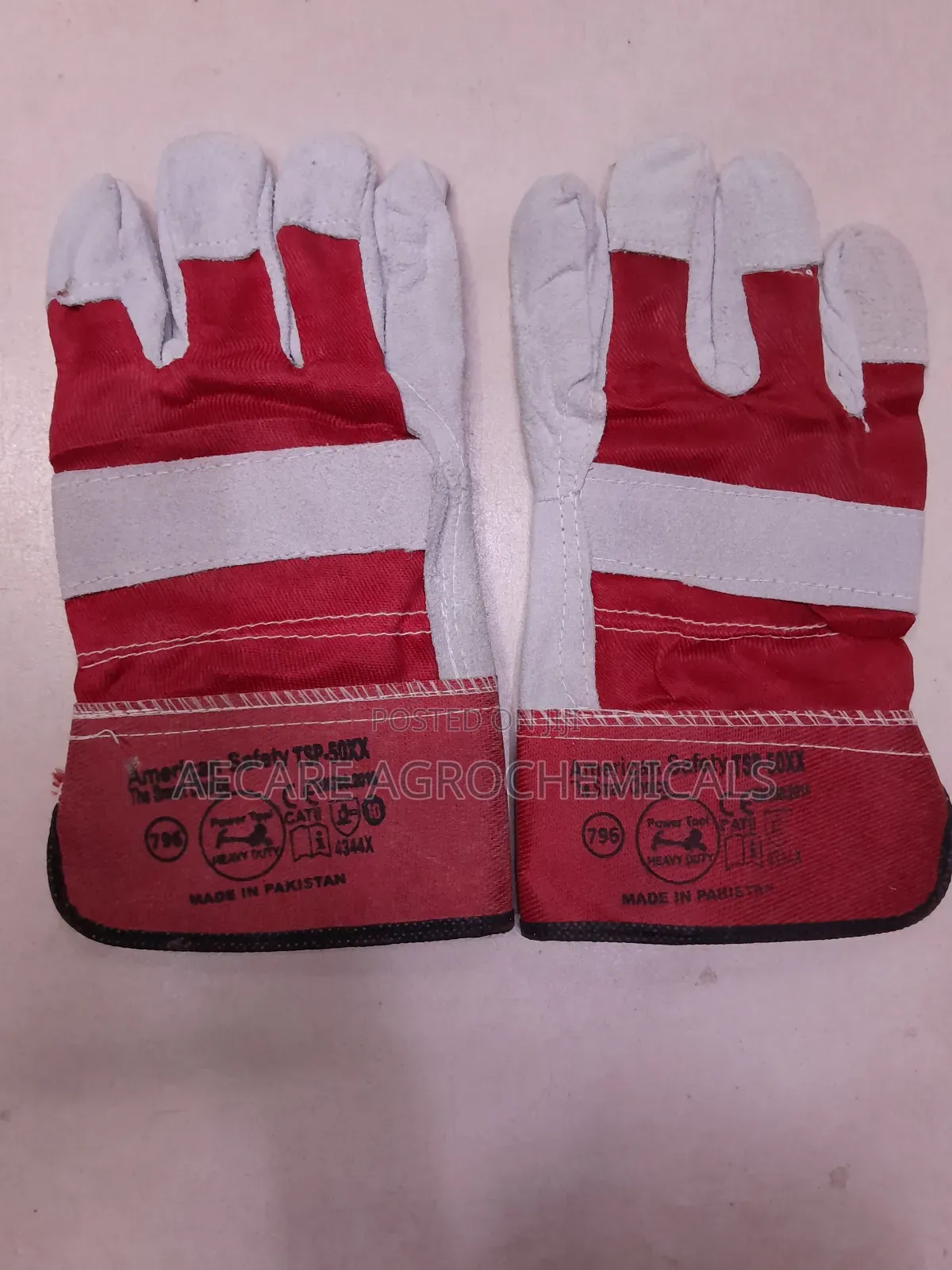 Heavy Duty Gloves Pair Red & Light Grey Colour