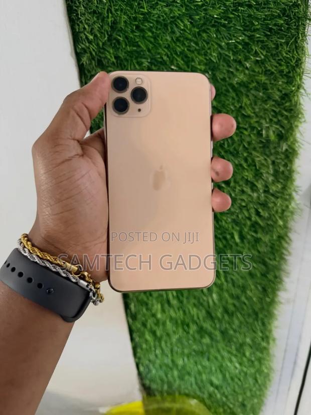 Apple iPhone 11 Pro Max 64 GB Rose Gold - thumbnail 3