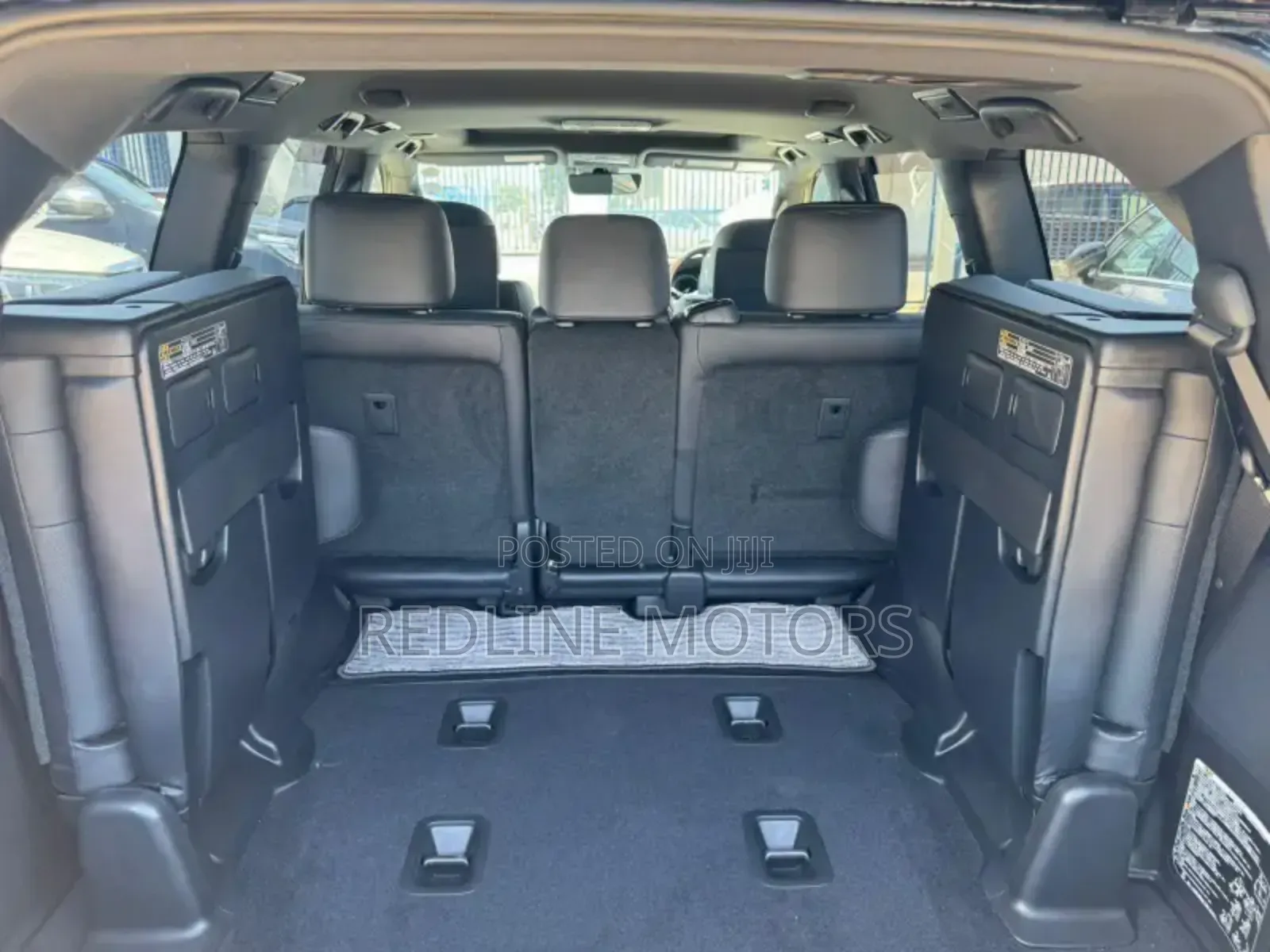 Toyota Land Cruiser 4.6 V8 ZX 2017 Black
