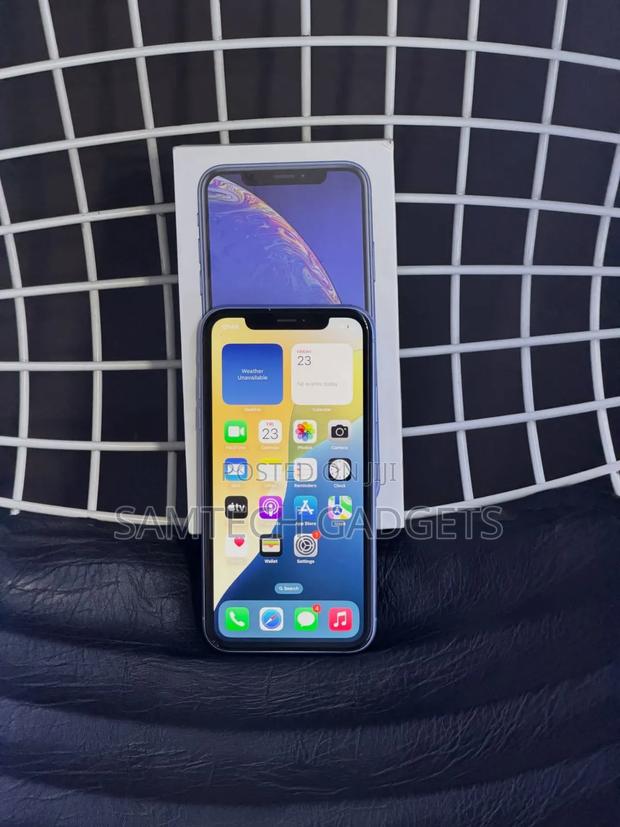 Apple XR 128 GB Blue - thumbnail 2