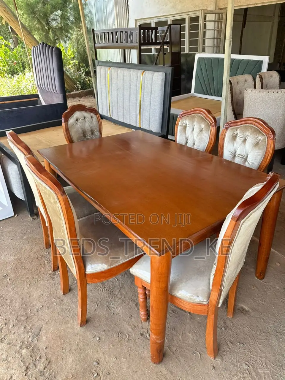 Dope Classy 6 Seater Dining Set
