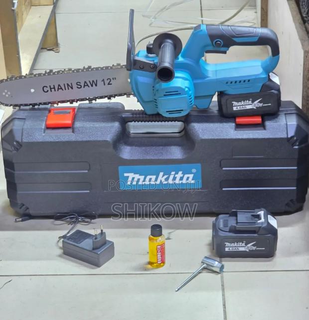 Makita Cordless Chainsaw - main view