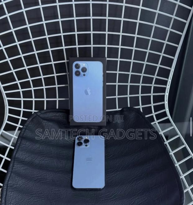 Apple iPhone 13 Pro Max 256 GB Blue - thumbnail 3