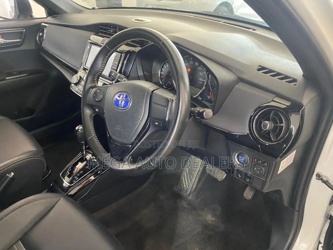 Toyota Corolla Fielder 1.5 Petrol FWD 2018 White