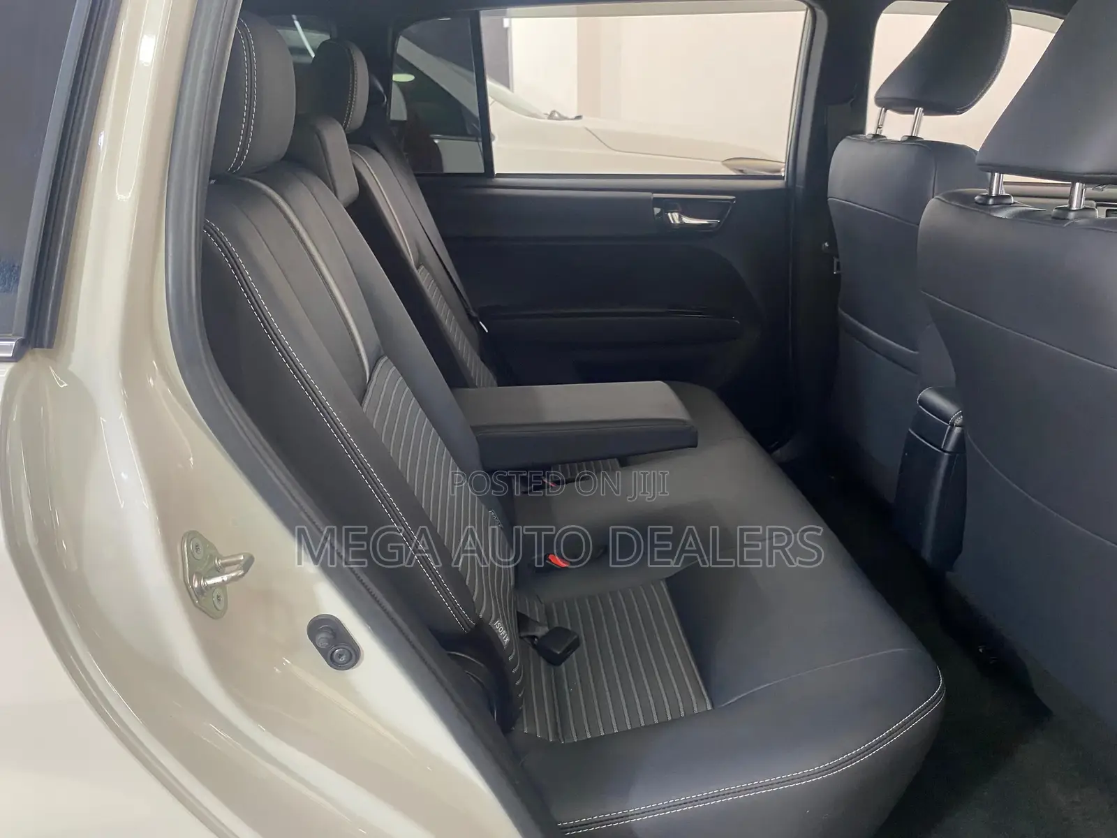 Toyota Corolla Fielder 1.5 Petrol FWD 2018 White