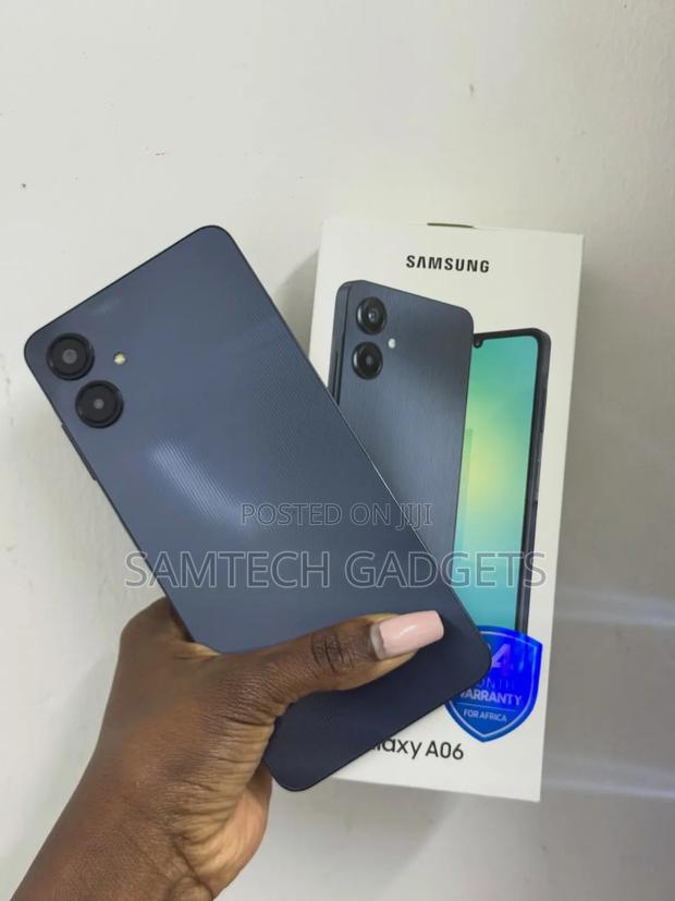 New Samsung Galaxy A06 128 GB Blue - main view