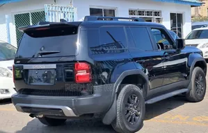 Toyota Land Cruiser Prado 2.7 2024 Black
