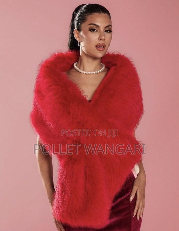 Warm Furshawls - thumbnail 6