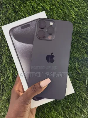 New Apple iPhone 15 Pro Max 256 GB Black