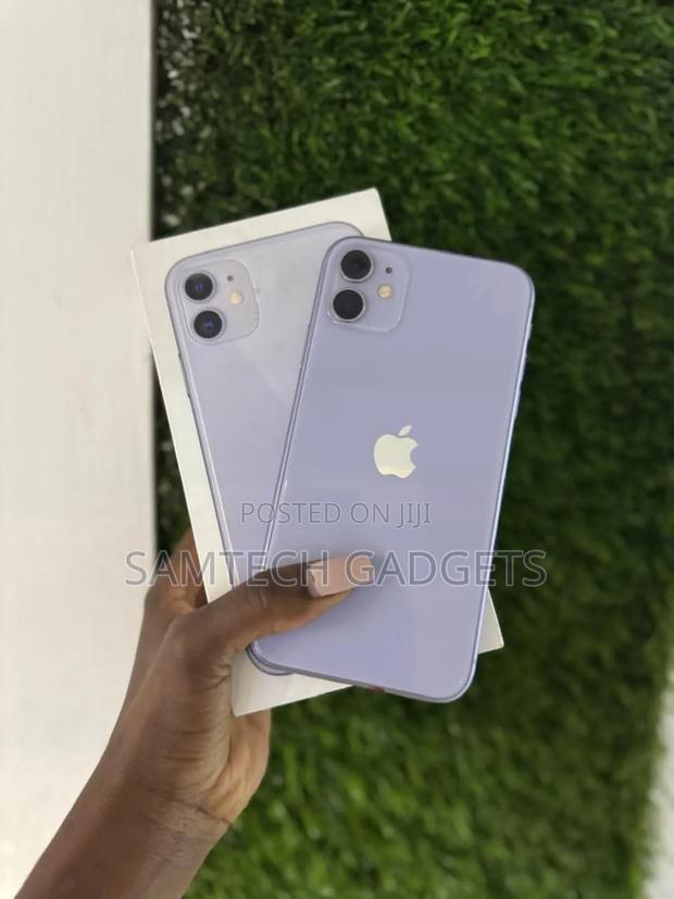 New Apple iPhone 11 128 GB Purple - main view